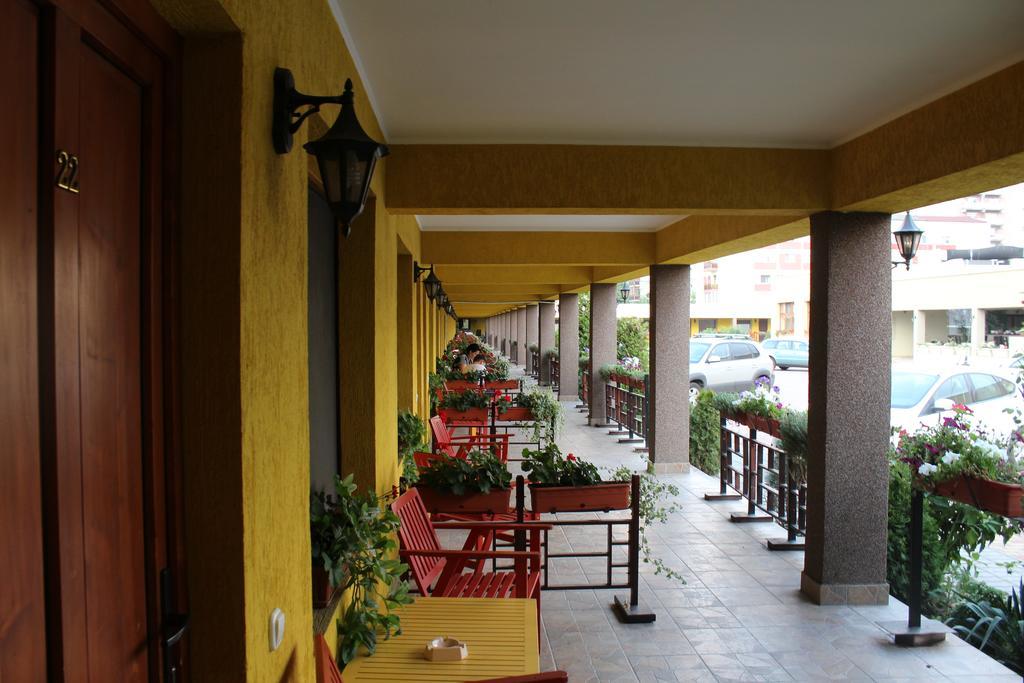Motel Select Máréfalva Kültér fotó